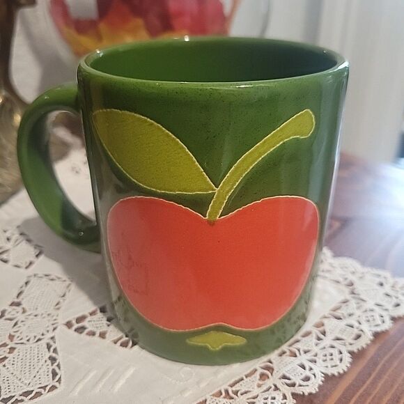 Vintage Waechtersbach Spain Green Red Apple Mug Kitschy Cottage Grandma 70s MCM - Picture 2 of 11